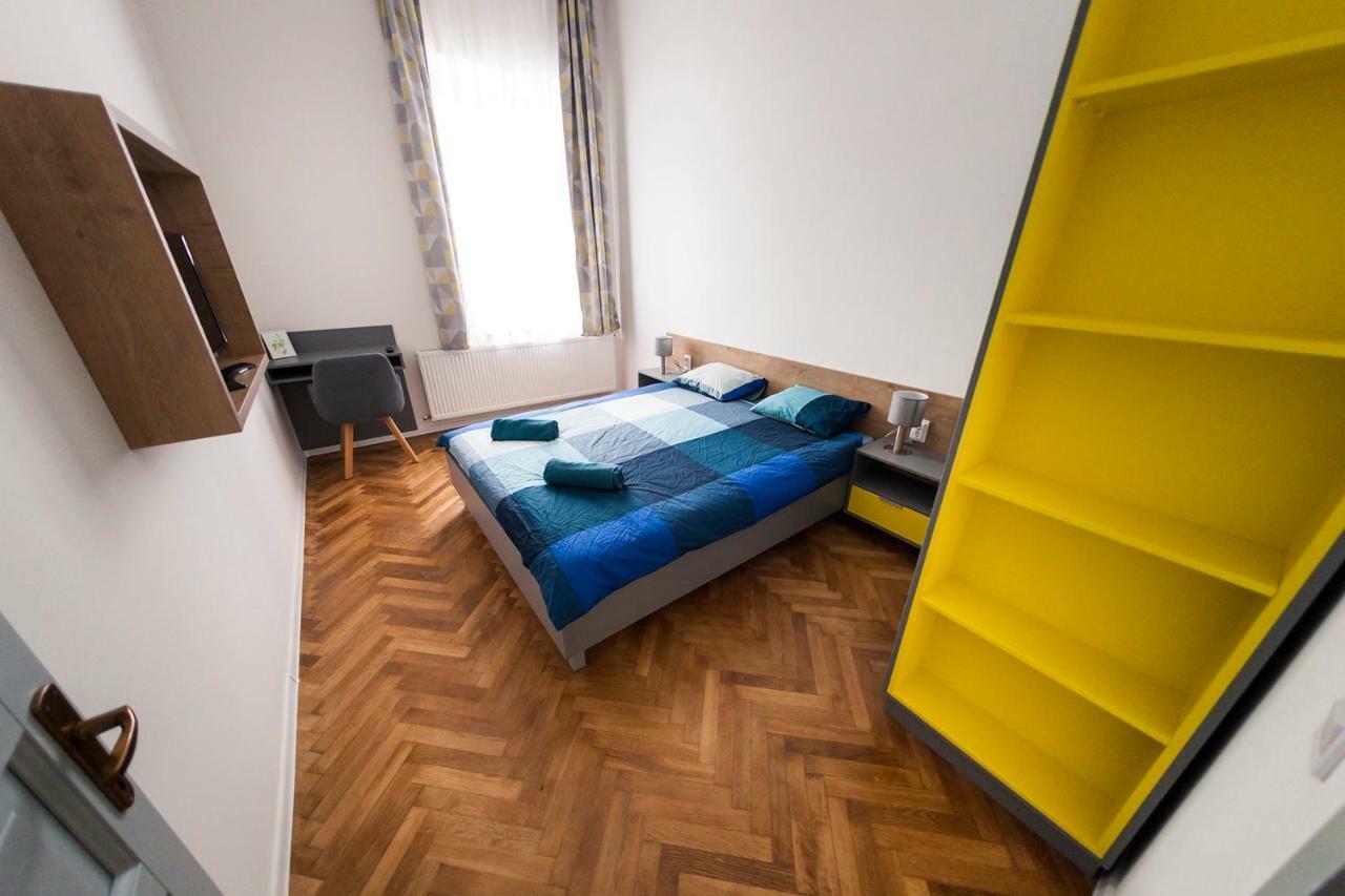Central Luxury 3 Cluj-Napoca Extérieur photo